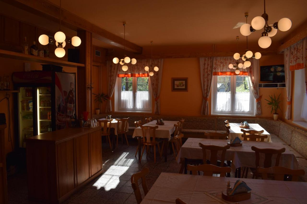 Penzion Ve starém krámě 147 Srbská Kamenice Exterior foto